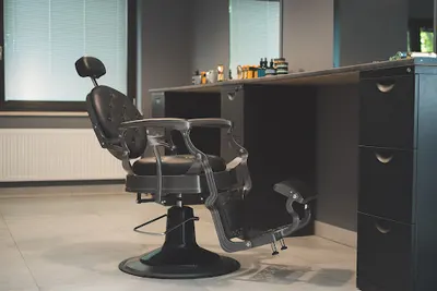 KUŹNIA DŻENTELMENÓW DAWID WRÓBLEWSKI